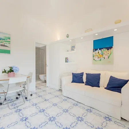 Azzurra,